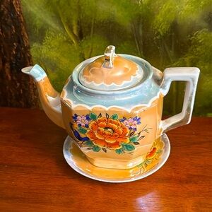 (Rare) Vintage Lusterware Floral Teapot